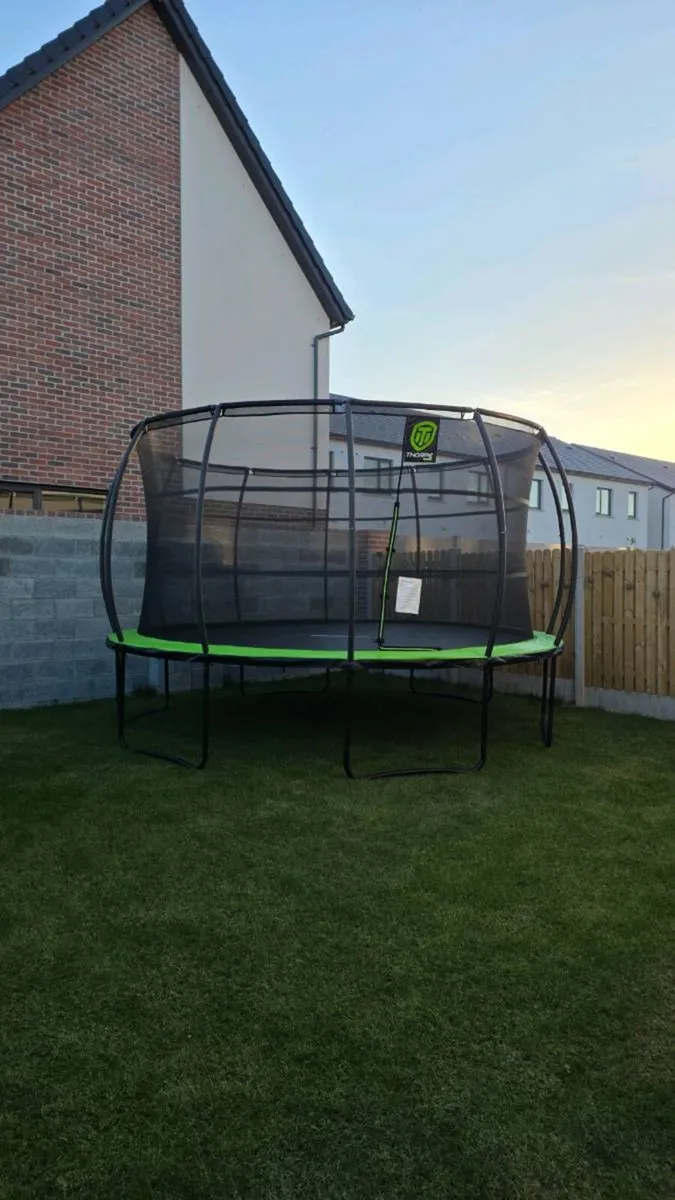 14FT Trampoline - Image 2