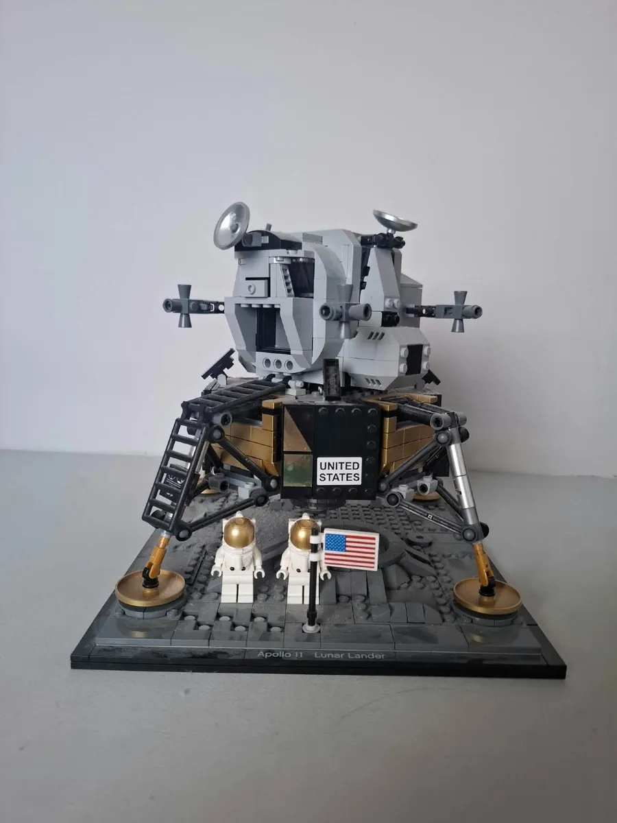 Space Lego - Image 3