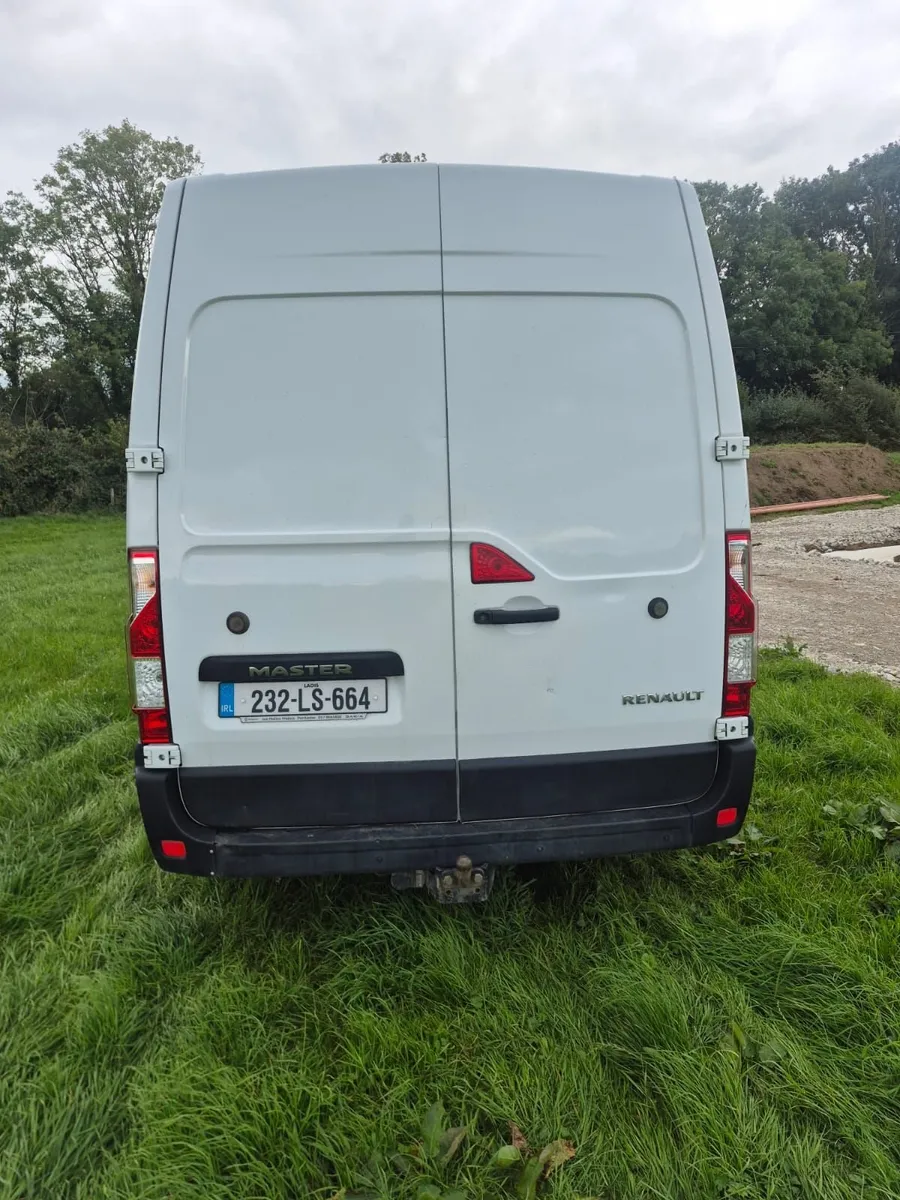 Renault Master 2023 - Image 2