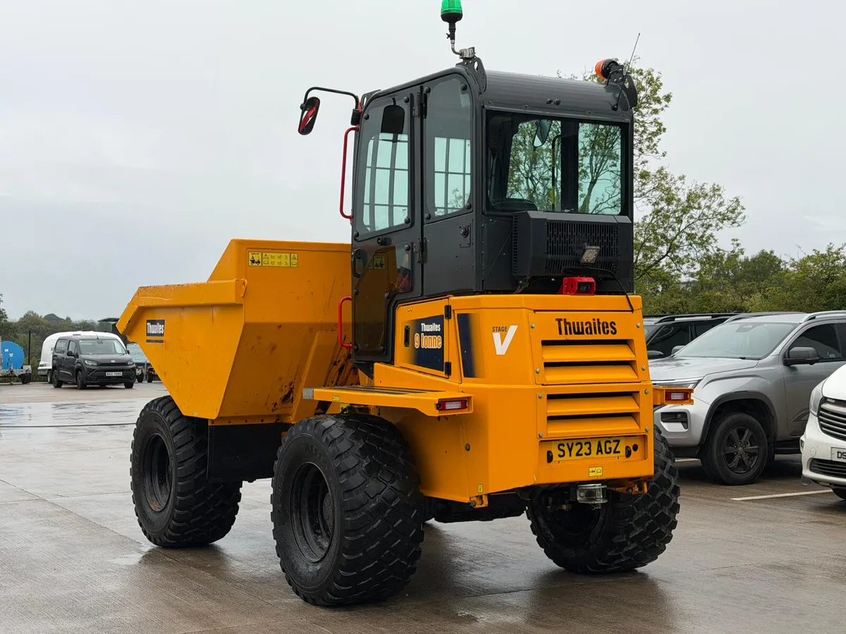 2023 THWAITES MACH 2390 9TON CABBED DUMPER - Image 3