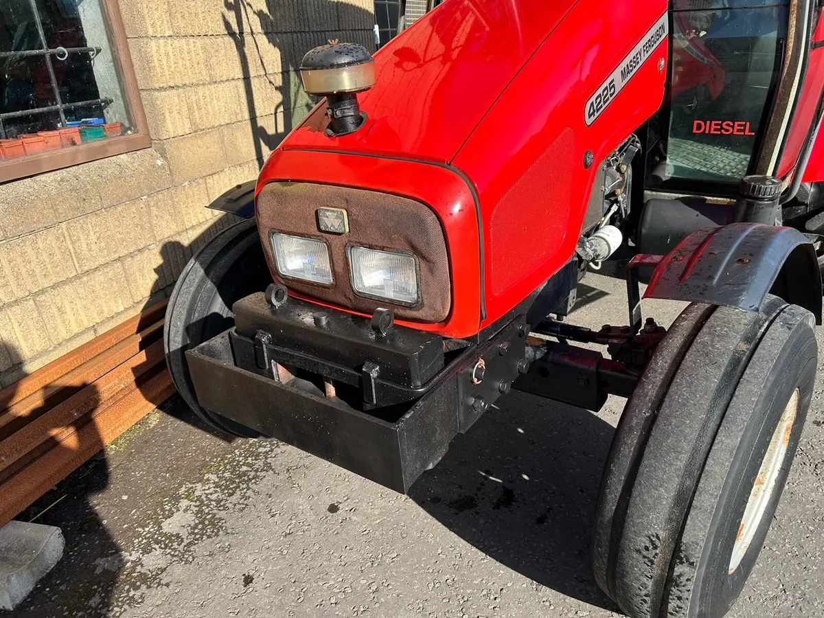 Massey Ferguson 4225 - Image 4