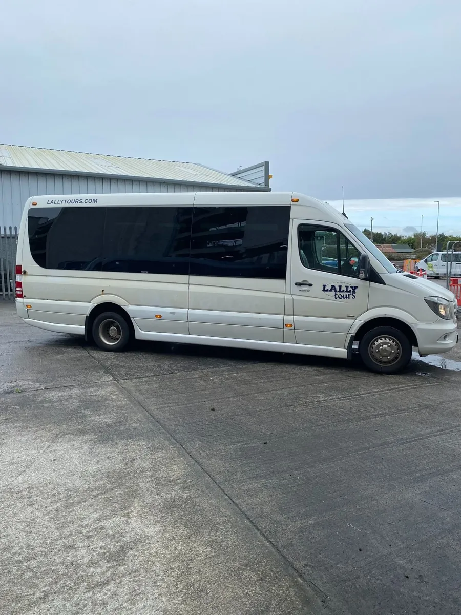 Mercedes-Benz Sprinter 2019 Minibus  EVM 15 Seater - Image 2