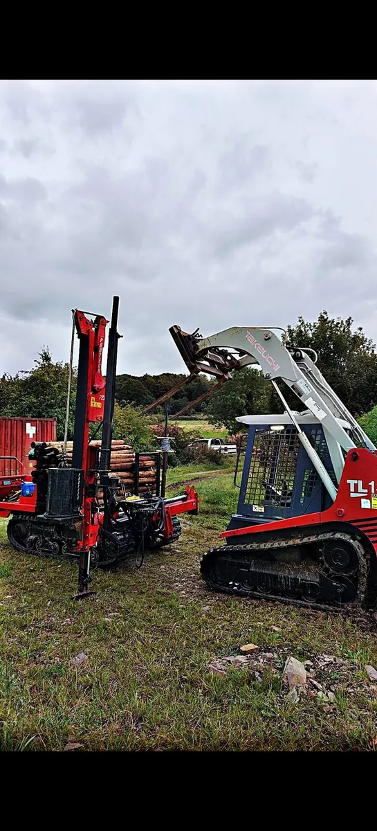 PROTECH Tracked post driver - Image 1