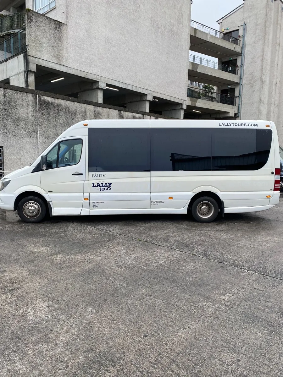 Mercedes-Benz Sprinter 2019 Minibus  EVM 15 Seater - Image 3