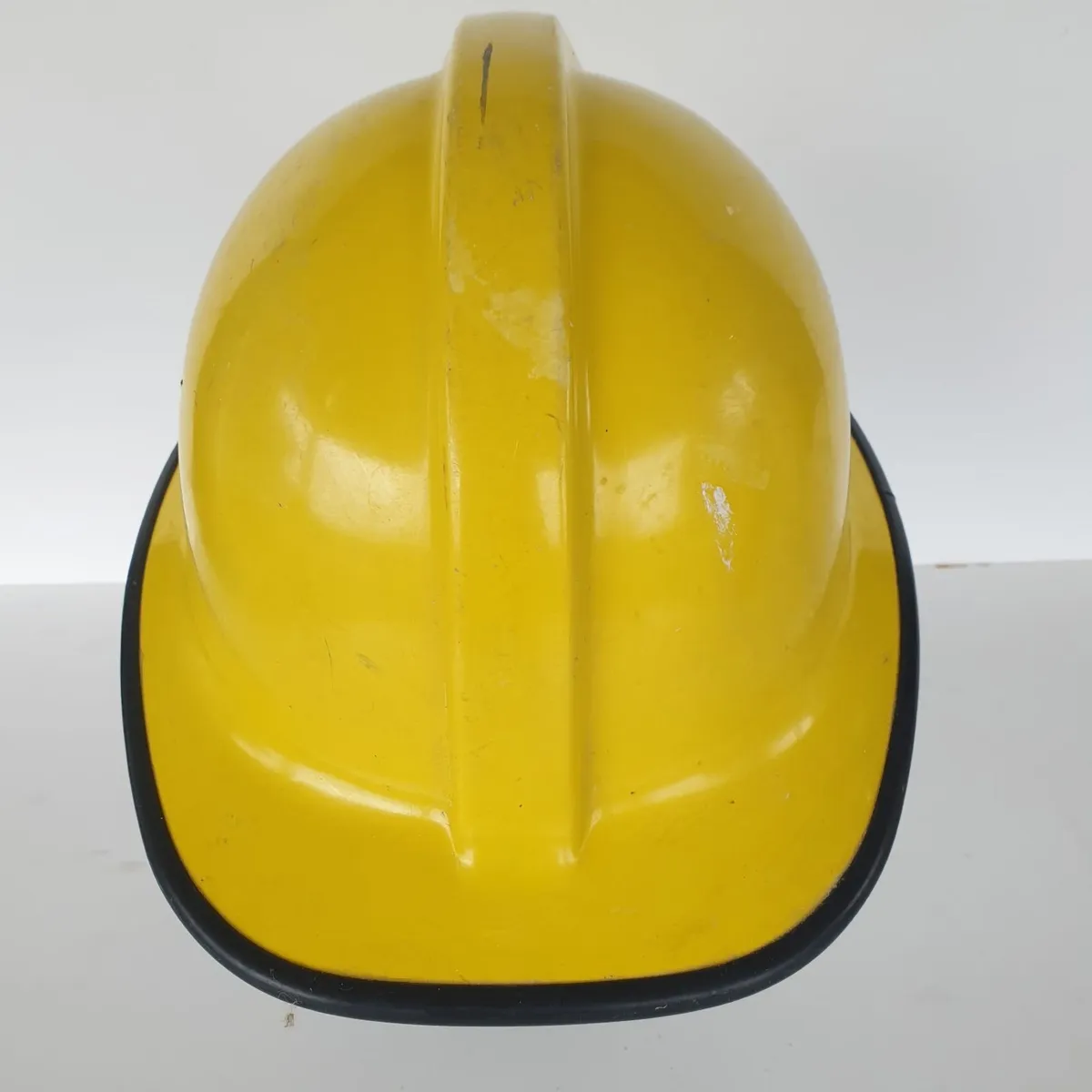Firefighters helmet 1996 Cromwell F500L PROP - Image 3