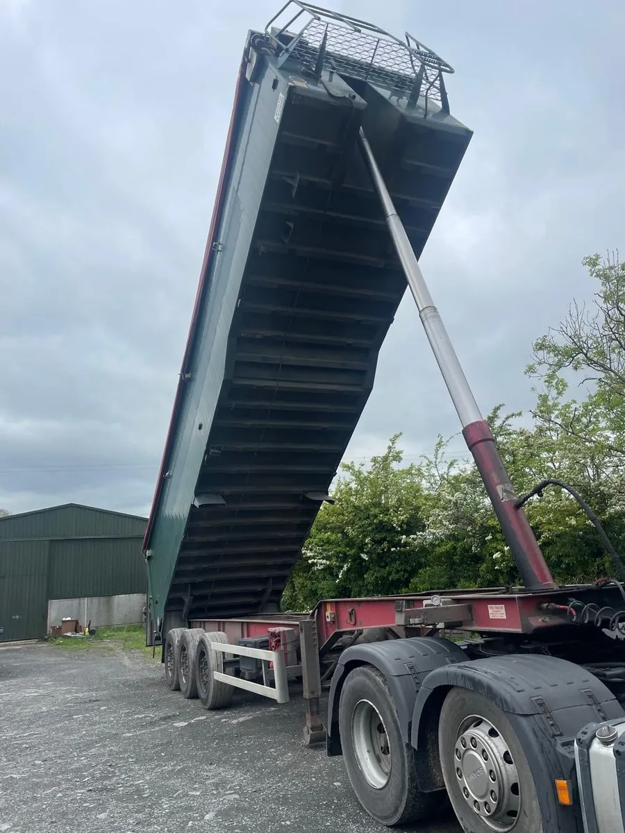 Artic tipping trailer - Image 3