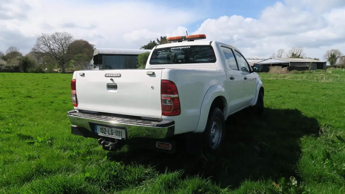 Toyota Hilux 2015 - Image 3