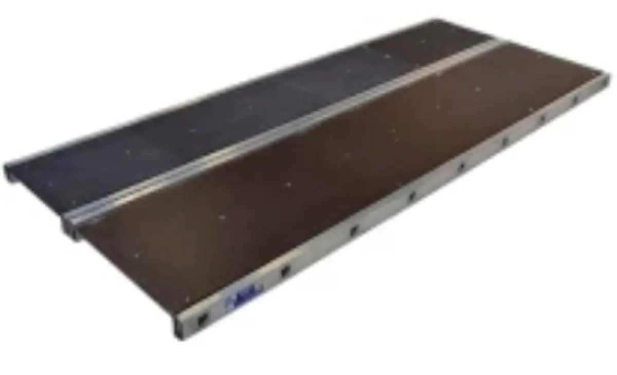 5 no. Youngman Boards Length 4.8m - 5.2 m approx - Image 1