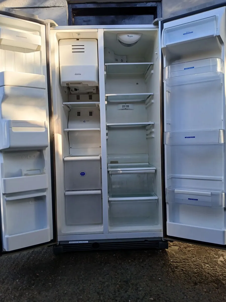 1 AMERICAN FRIDGE FREEZER - Image 3