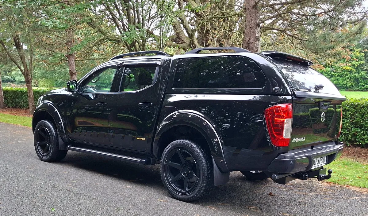 2020 Nissan Navara Automatic DOE 10 / 27 - Image 2