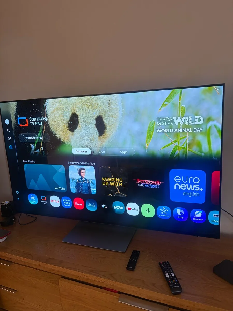 Samsung S90F OLED TV - Image 1