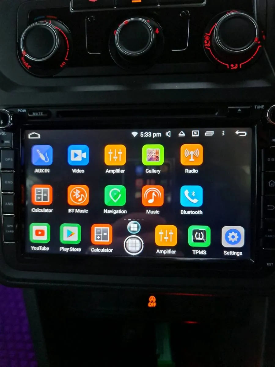 Car double din radio - Image 1