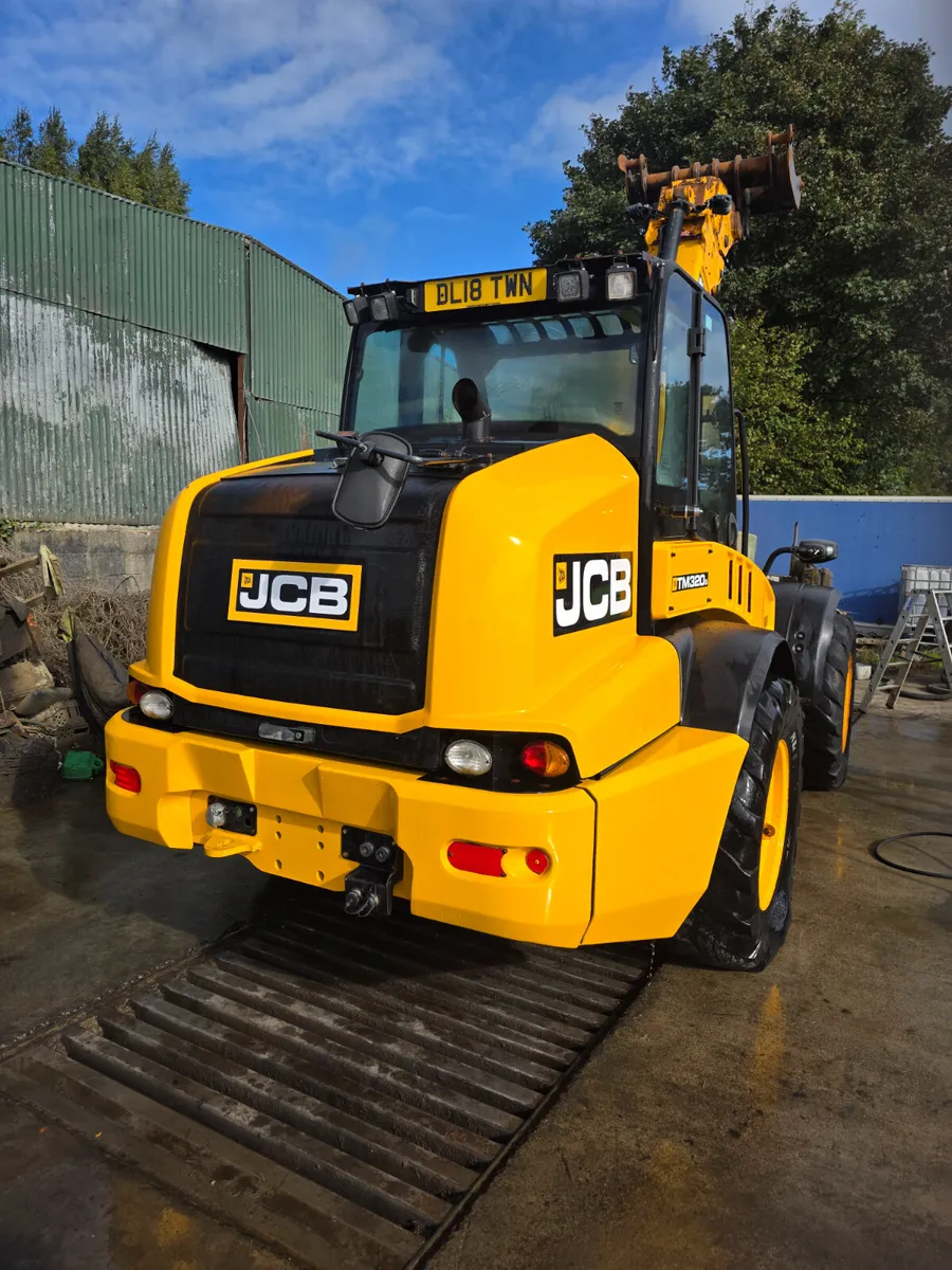 Jcb TM 320s - Image 1