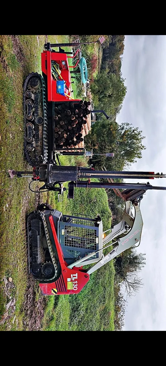 Takeuchi tracked skidsteer - Image 1