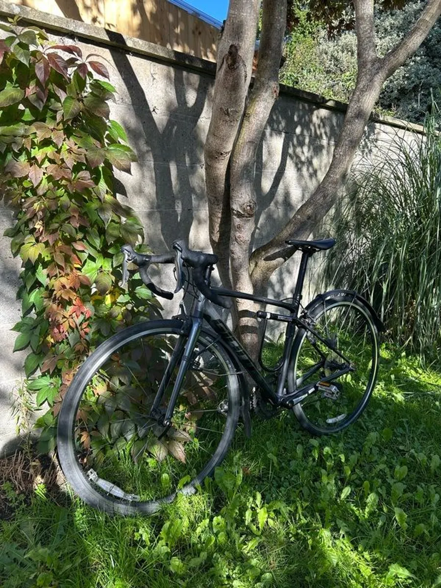 racer bike - Image 1