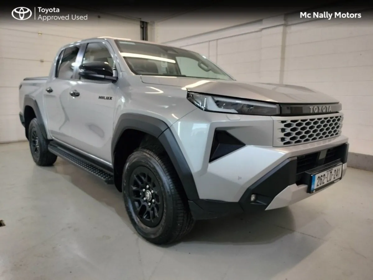 Toyota Hilux MHEV SR5 NEW MODEL DEMONSTRATOR + EXT - Image 1