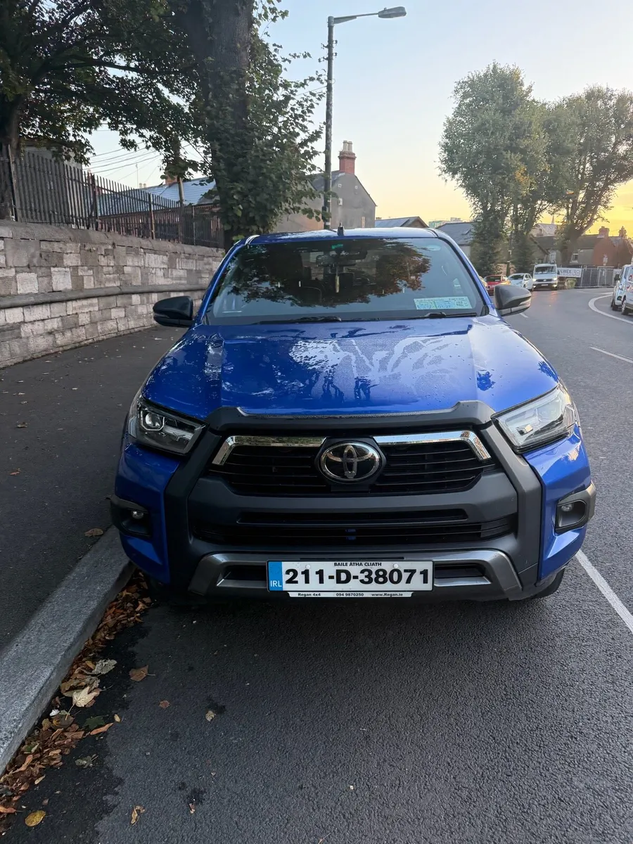Toyota Hilux - Image 1