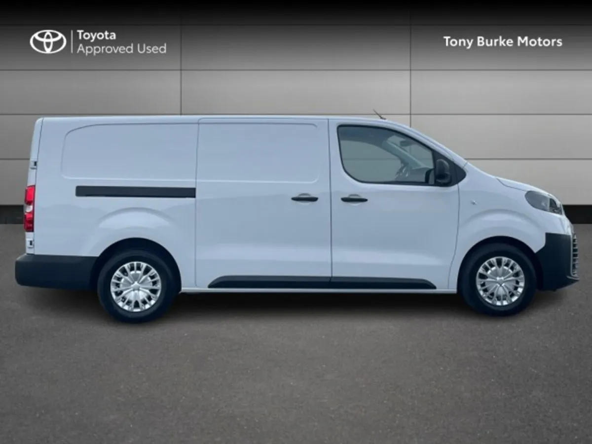 Toyota Proace VAN EV GX LWB - Save EUR 13,995 - Ou - Image 3