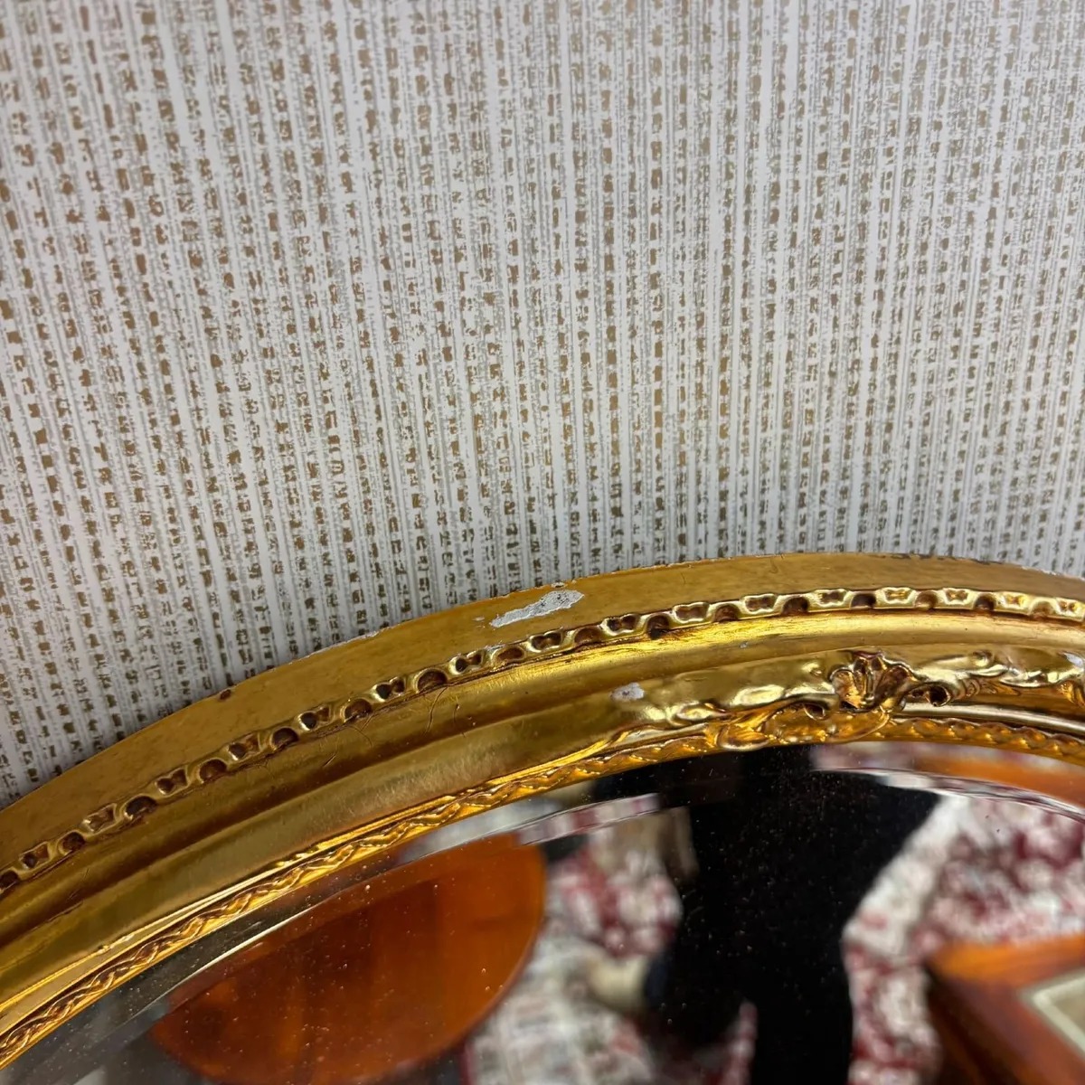 Fabulous ornate gilt oval shaped wall mirror - Image 3