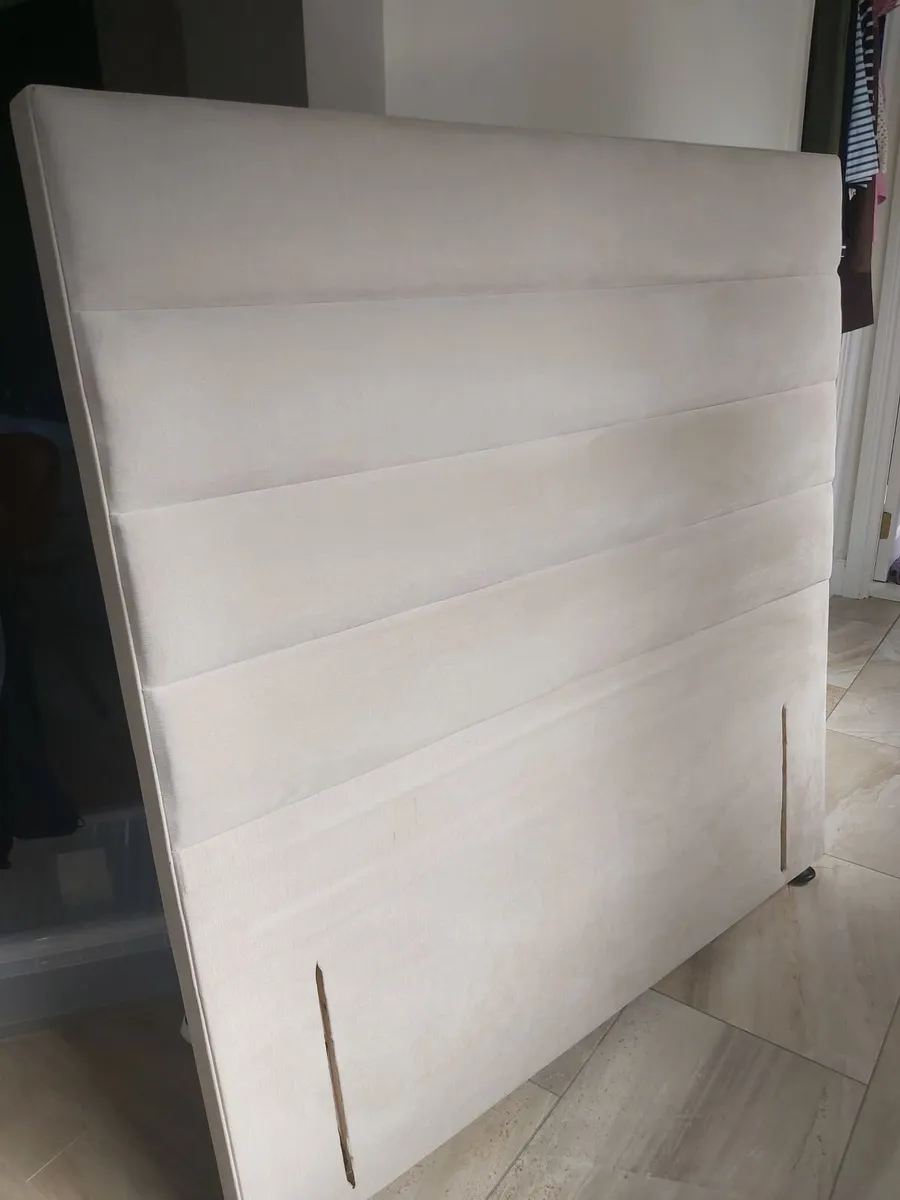 Cream headboard and cream split base - Image 1