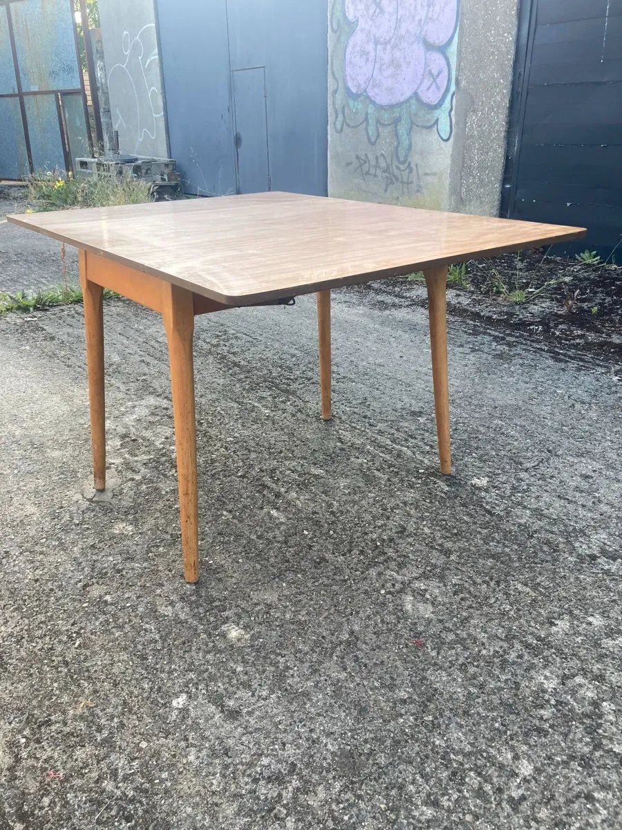 Vintage Kitchen Table - Drop Leaf. - Image 4