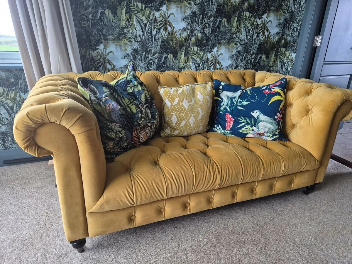 For sale - Image 2