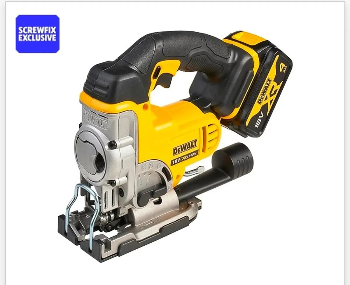 Dewalt 6pc 18v Tstak kit and Tstak FM radio - Image 4