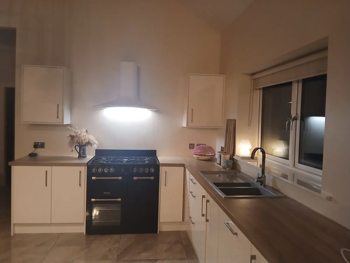 Kitchen - Image 3