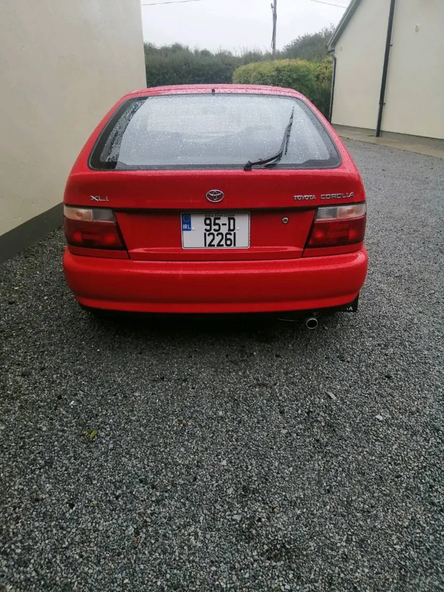 Toyota corolla 95 in exclent condition rust free - Image 2
