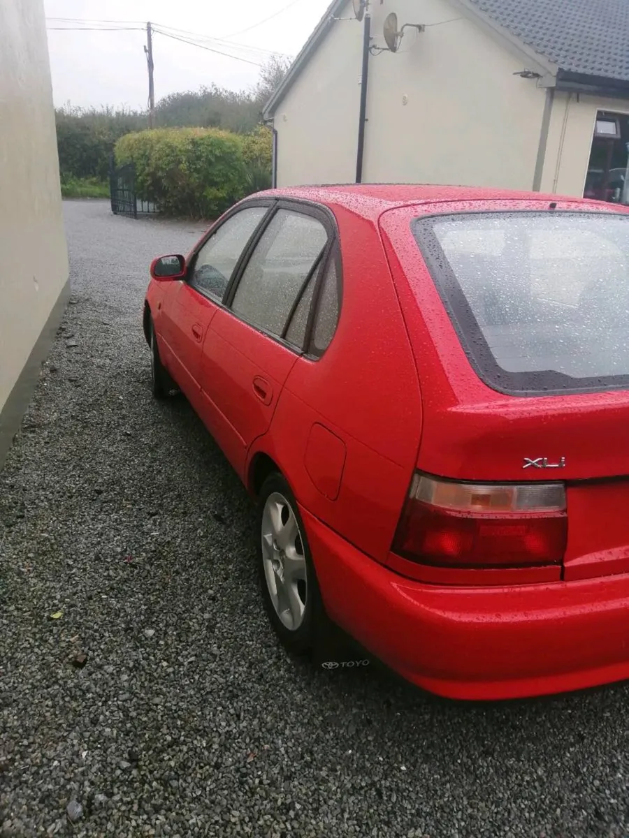 Toyota corolla 95 in exclent condition rust free - Image 3