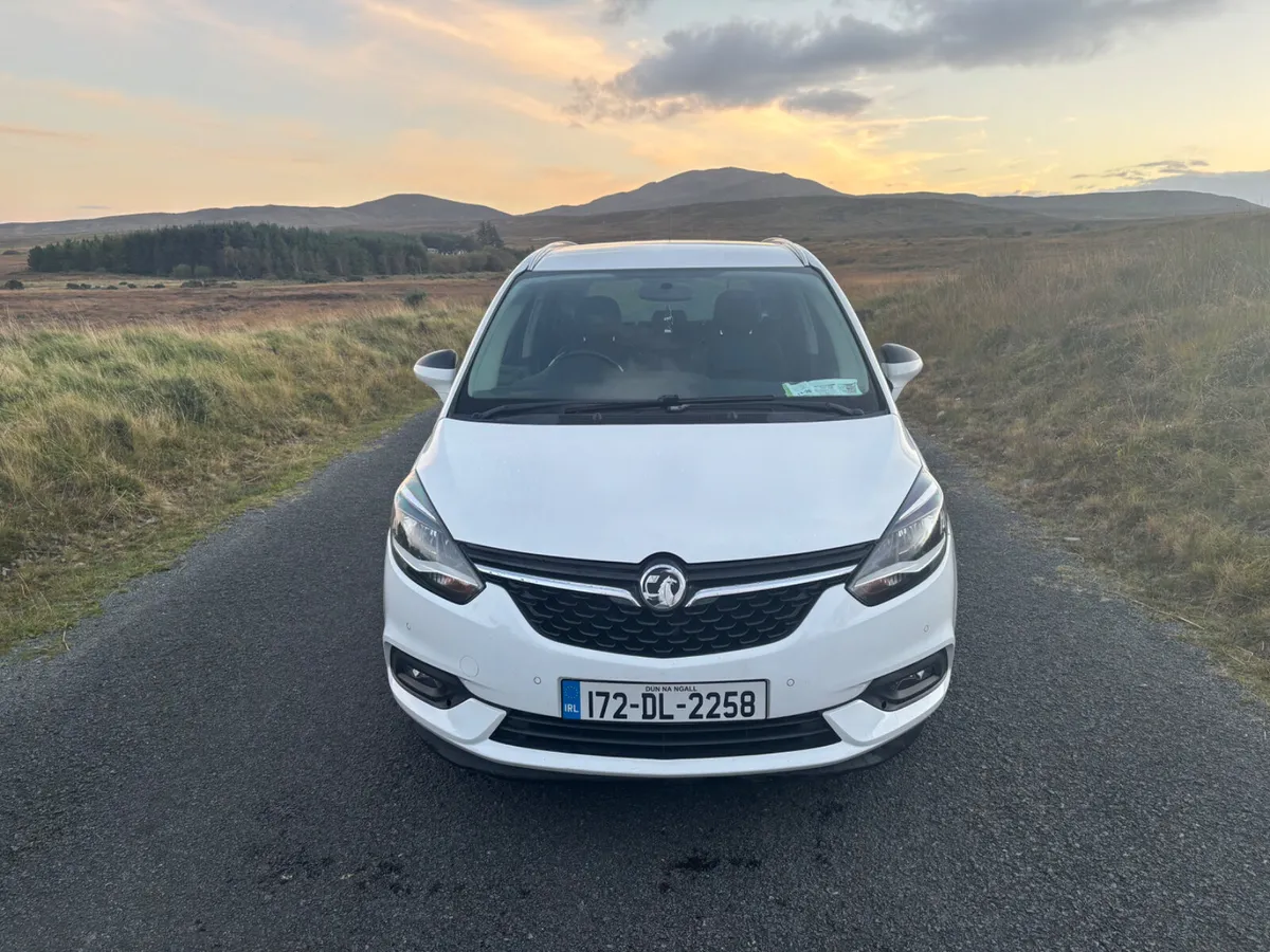 Vauxhall Zafira 2017 - Image 1