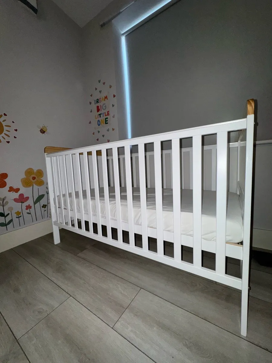 Baby Elegance Haddington Cot Bed & Changing Unit - Image 1