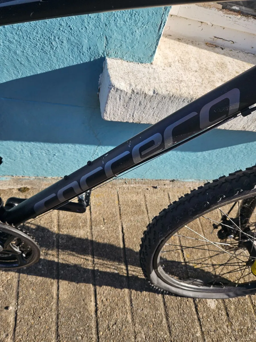 Raleigh Caccera Bike - Image 3