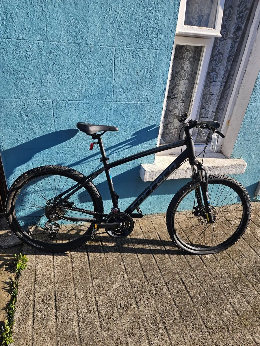 Raleigh Caccera Bike - Image 1