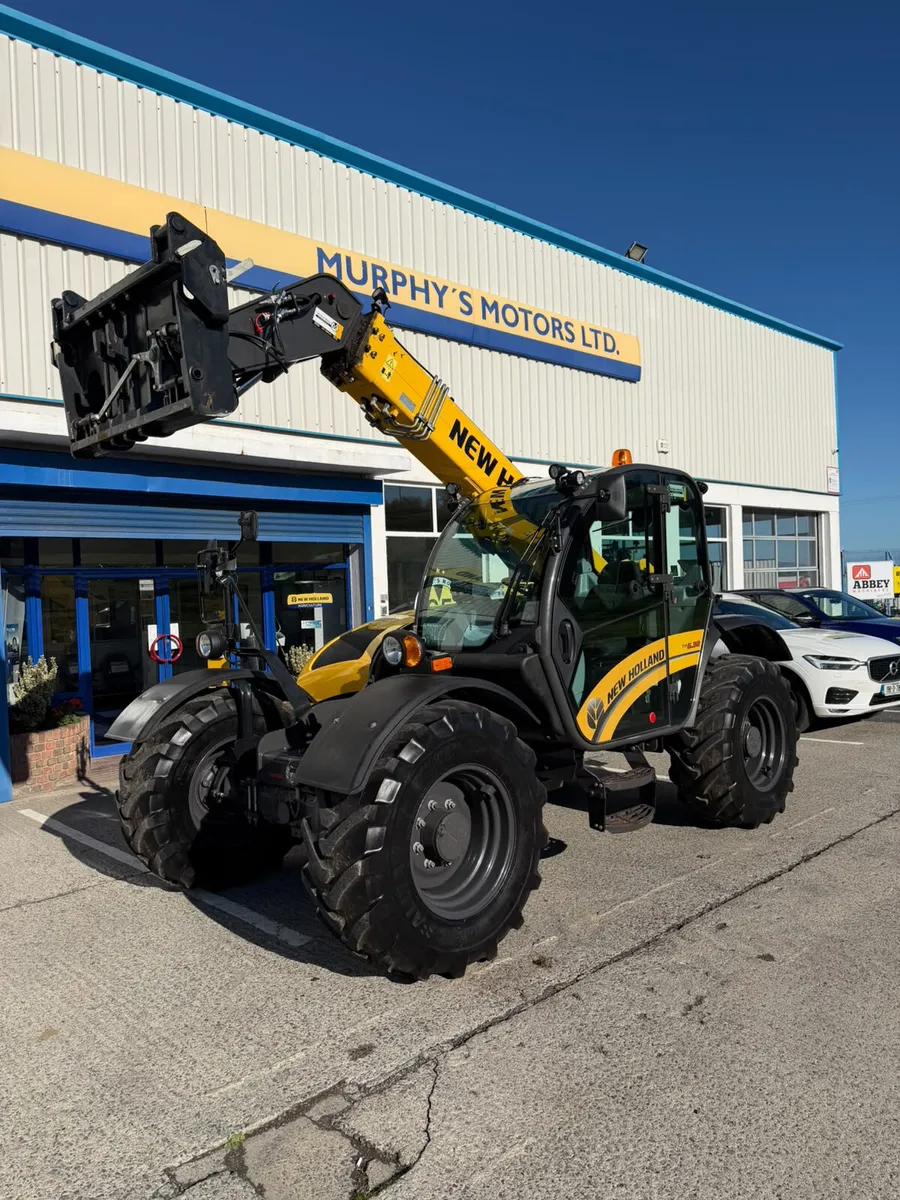 New Holland TH6.32 - Image 1