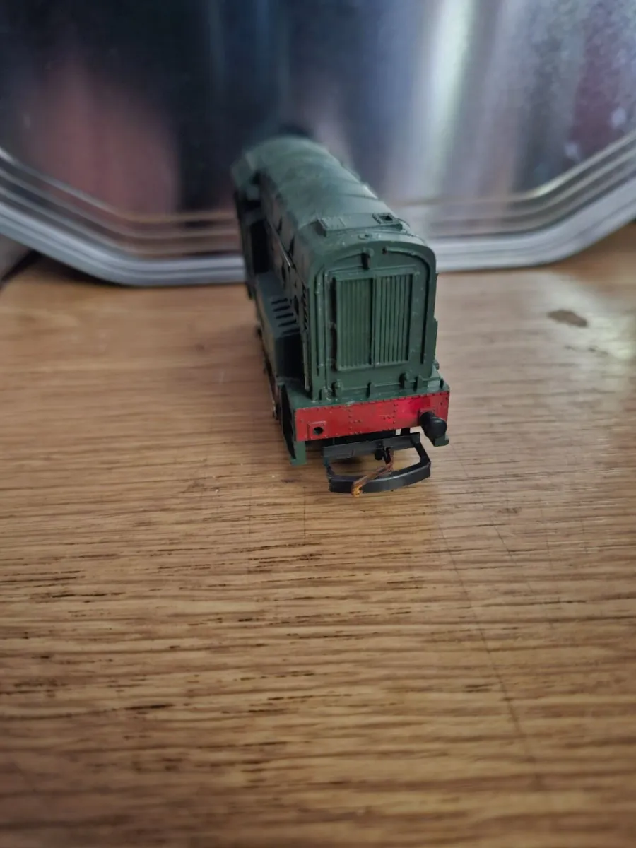Hornby Lima OO Gauge Diesel Shunter - Image 1