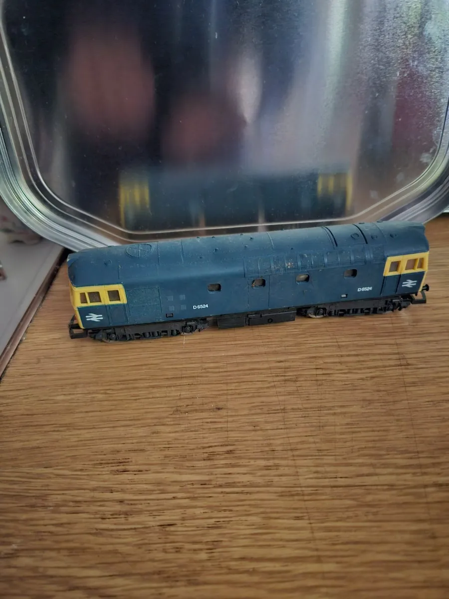 Hornby Lima OO Gauge Diesel Engine - Image 2