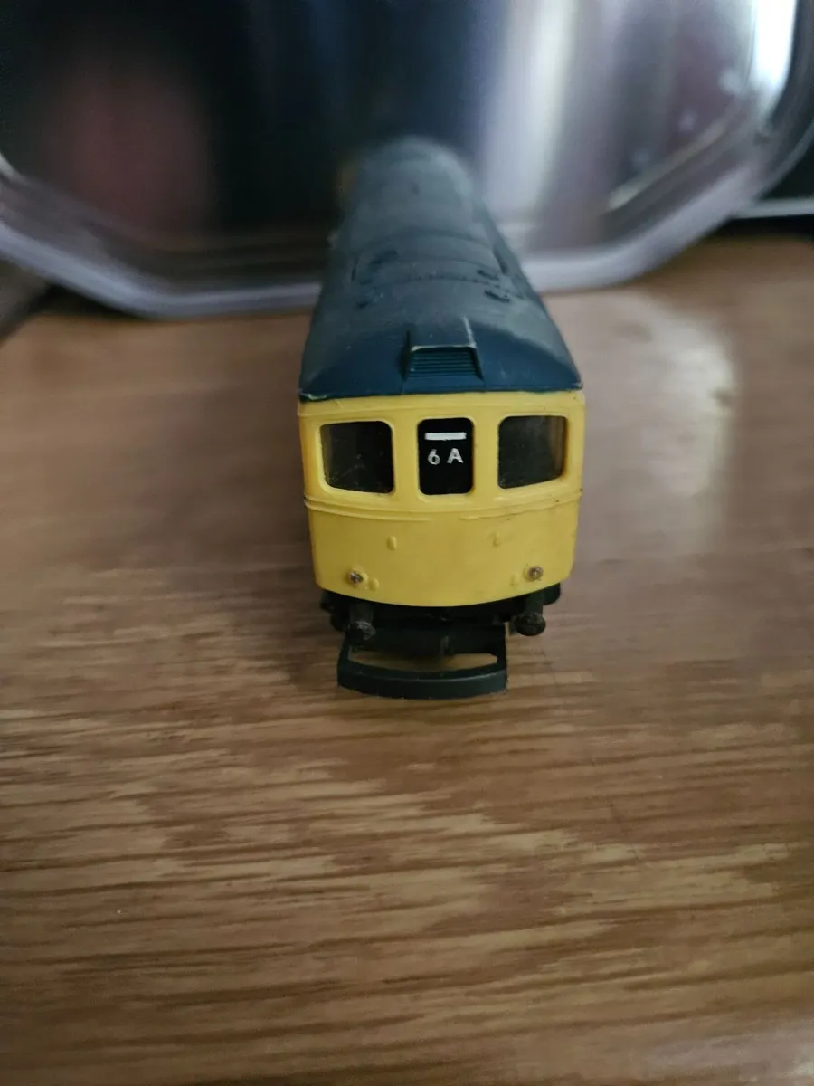 Hornby Lima OO Gauge Diesel Engine - Image 3