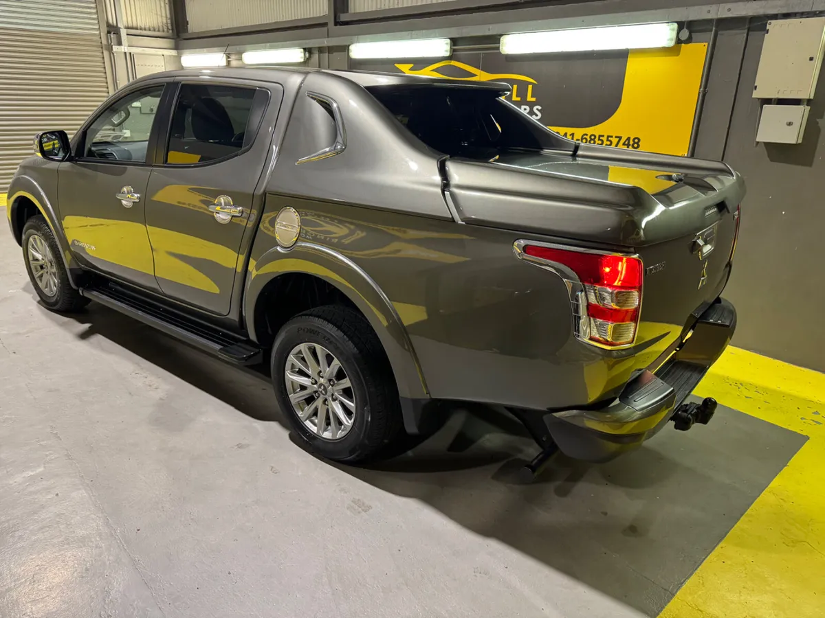 2015 Mitsubishi L200 2.3 DI-D Barbarian 180 BHP - Image 3