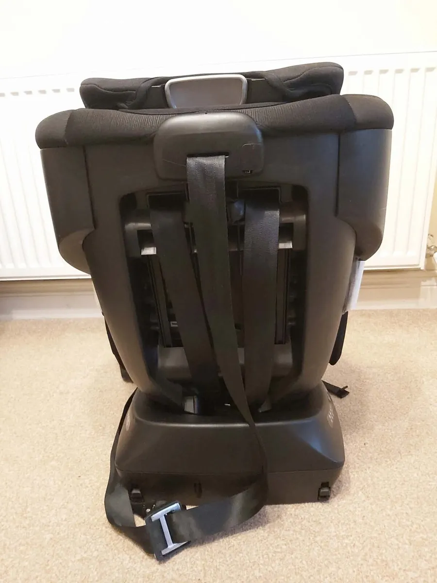 Miniuno ImolaFix 360 i-size ISOFIX R129 CAR SEAT - Image 2