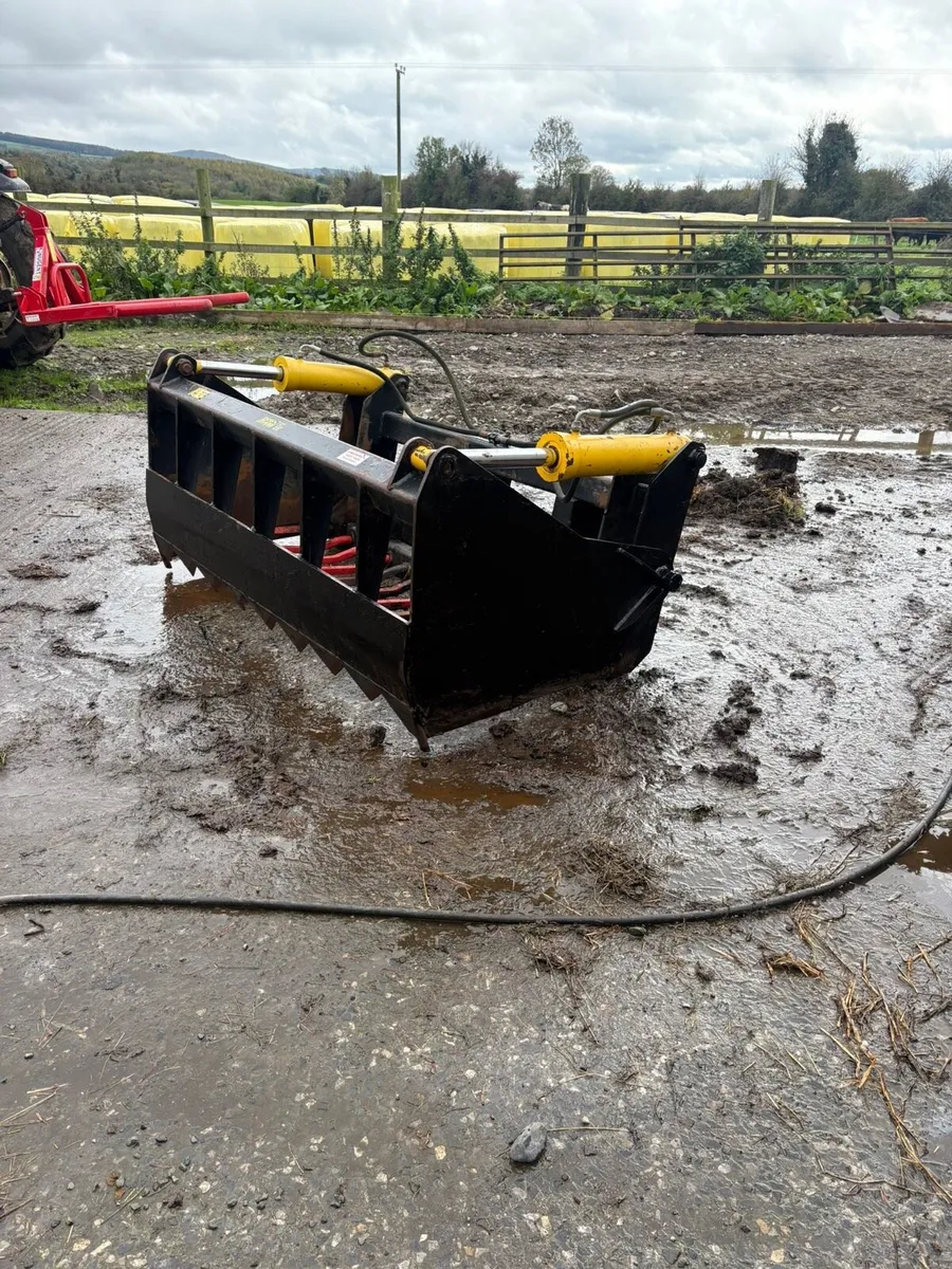 Rossmore shear grab 5.6 foot - Image 3