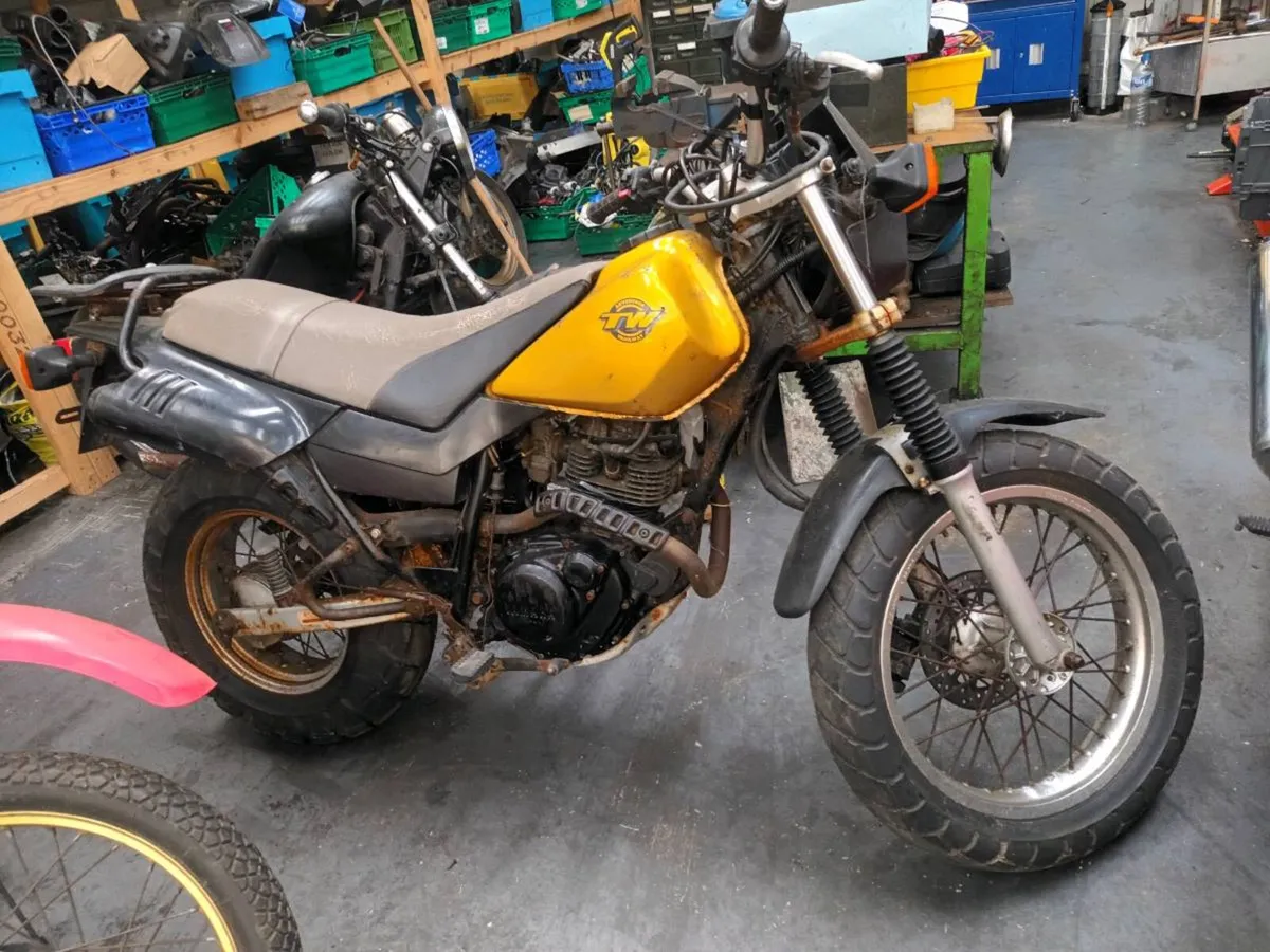 Yamaha TW 125 200 Parts - Image 1