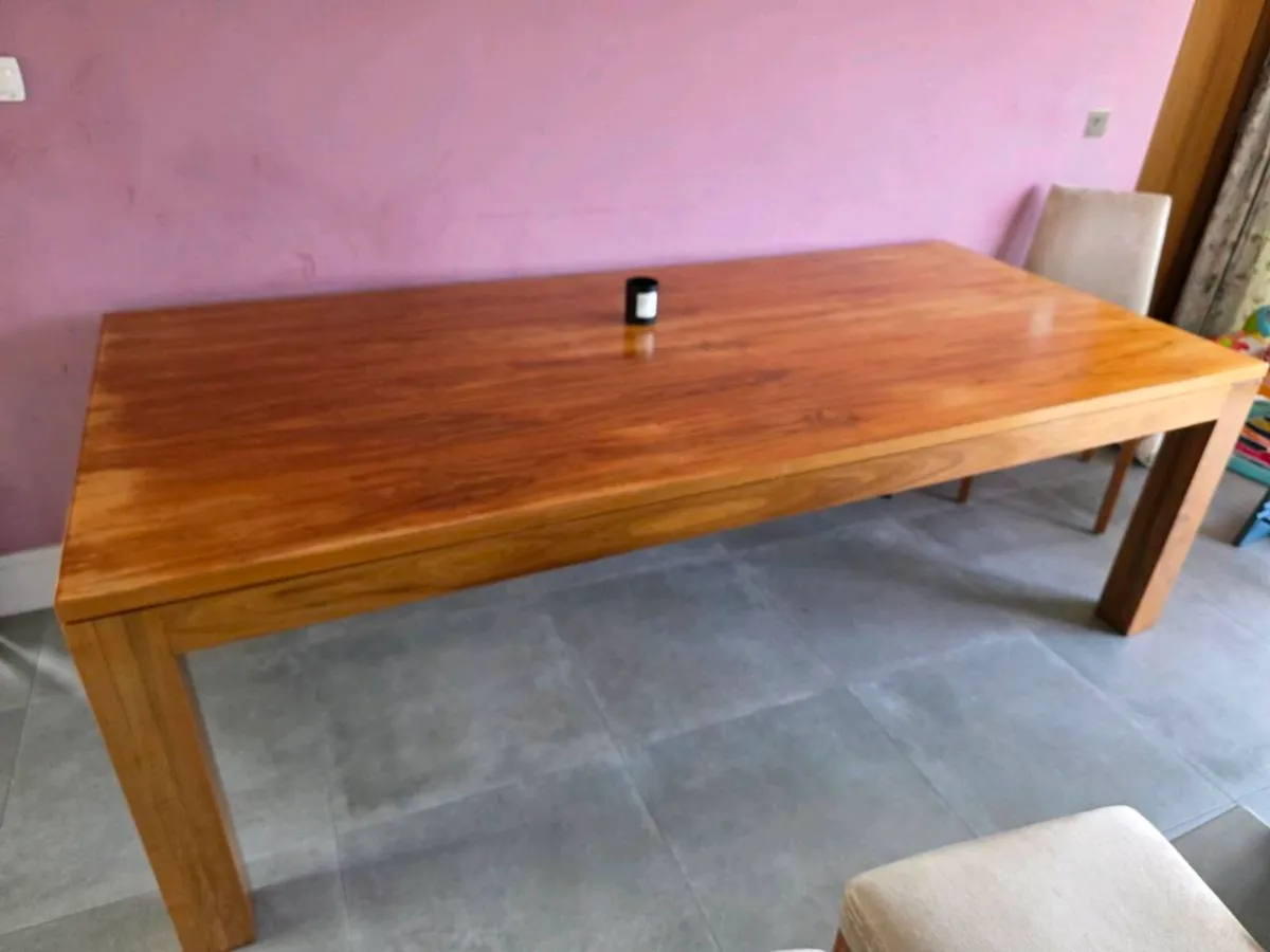 Dining table - Image 3