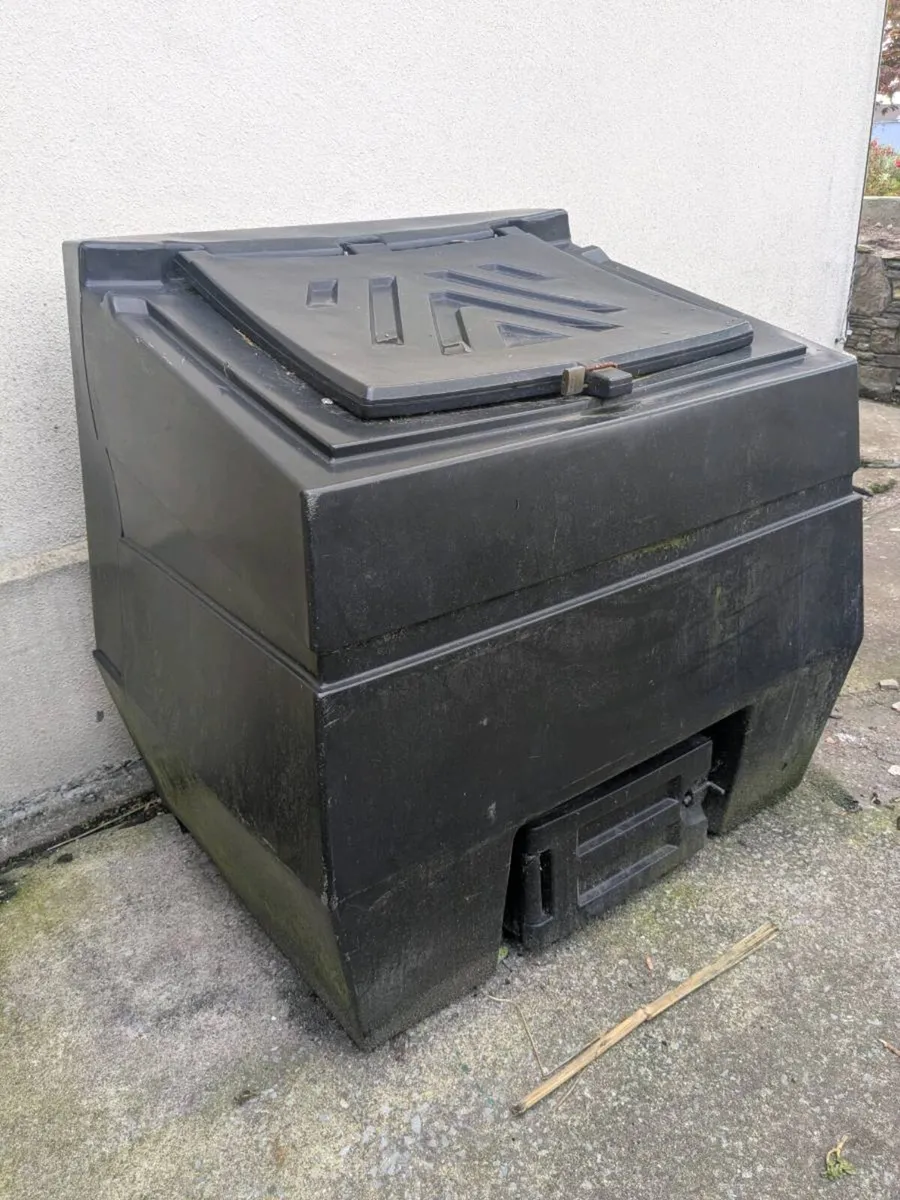 Coal Store - Image 1