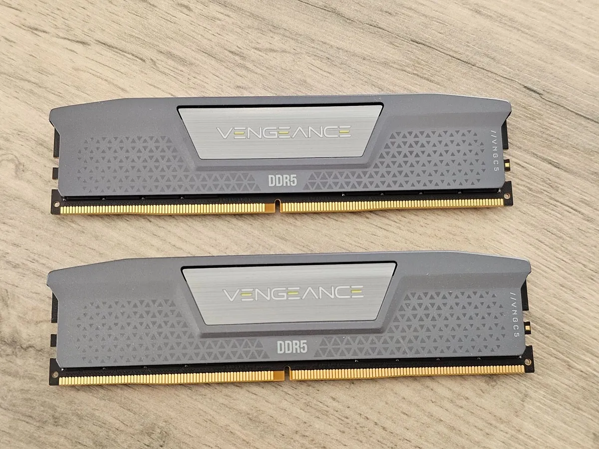 Corsair Vengeance 64GB (2x32GB) DDR5 - EXPO - Image 1