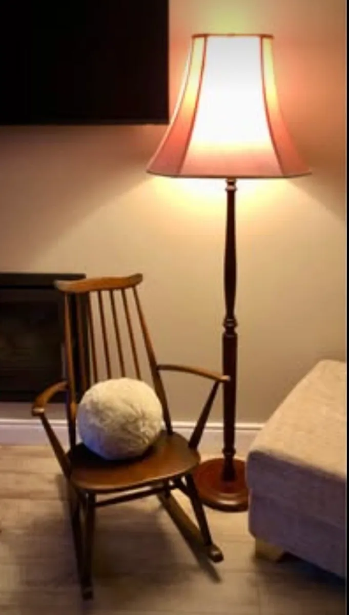 Standard lamp - Image 2
