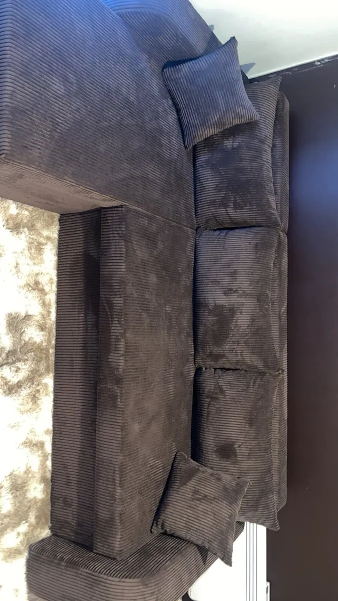 Corner sofa - Image 1
