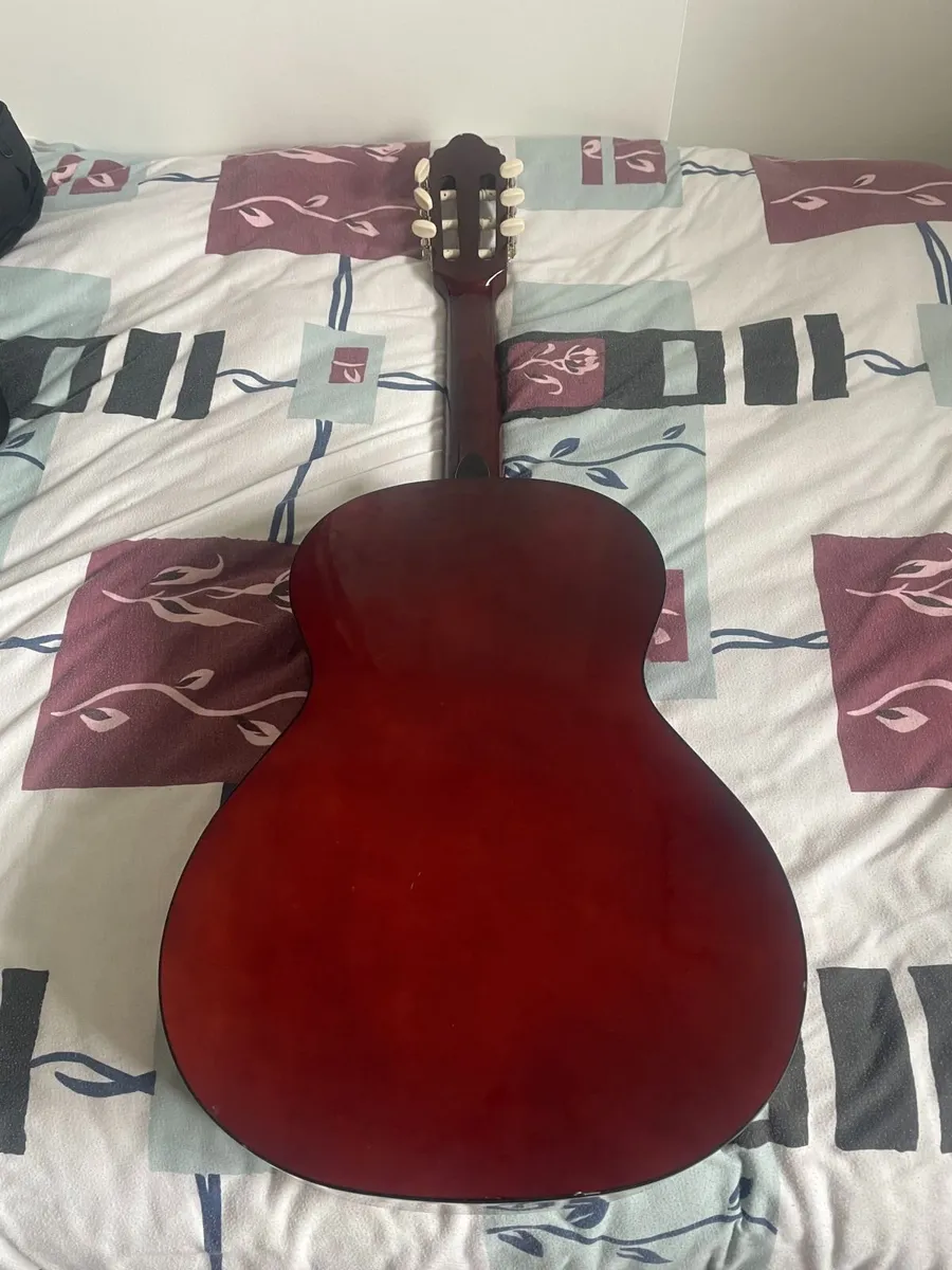 guitar - Image 4