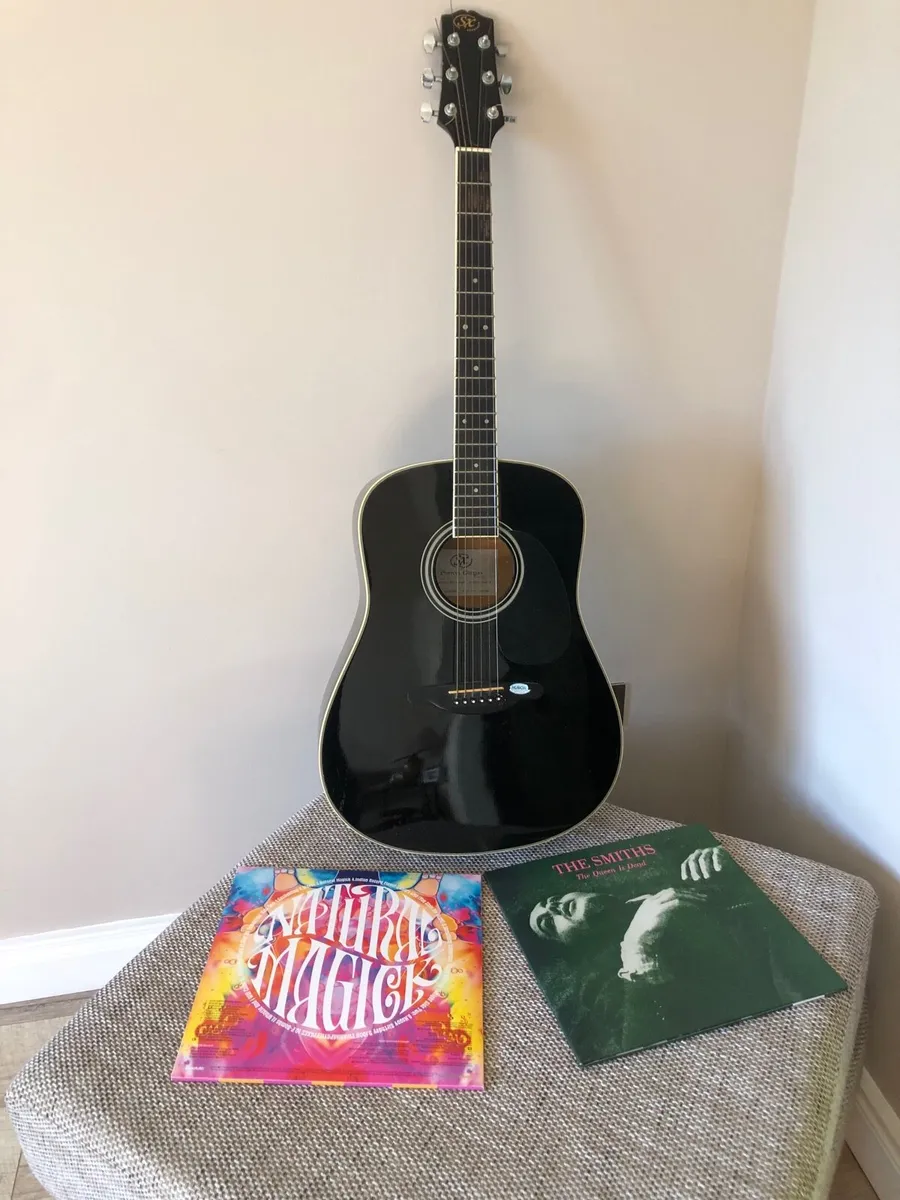 Acoustic Guitar - Image 3
