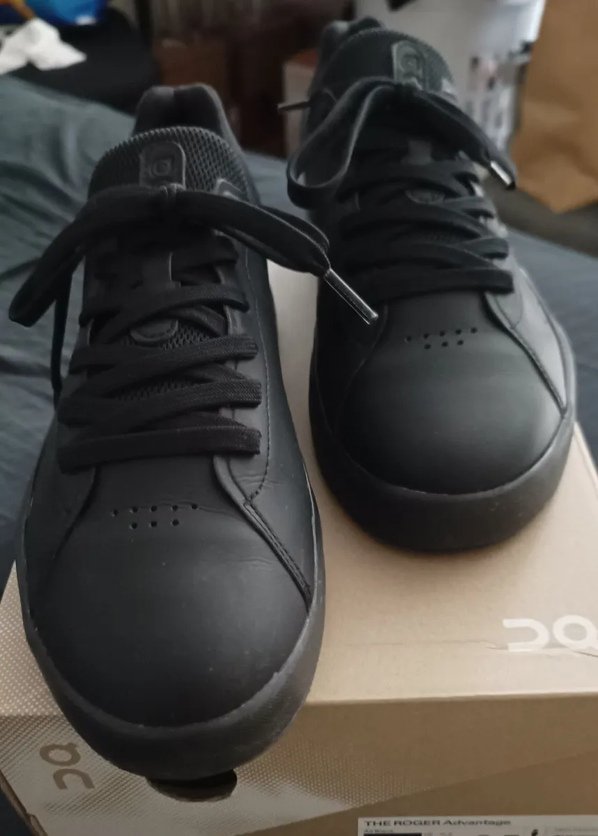 ON Men's Trainers - Image 1